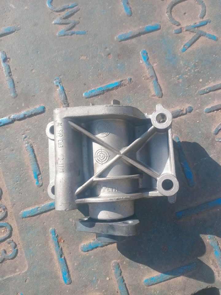 Original water pump coolant pump BMW E90 E87 316i 318i 320i N46 11517529370 - Private Seller