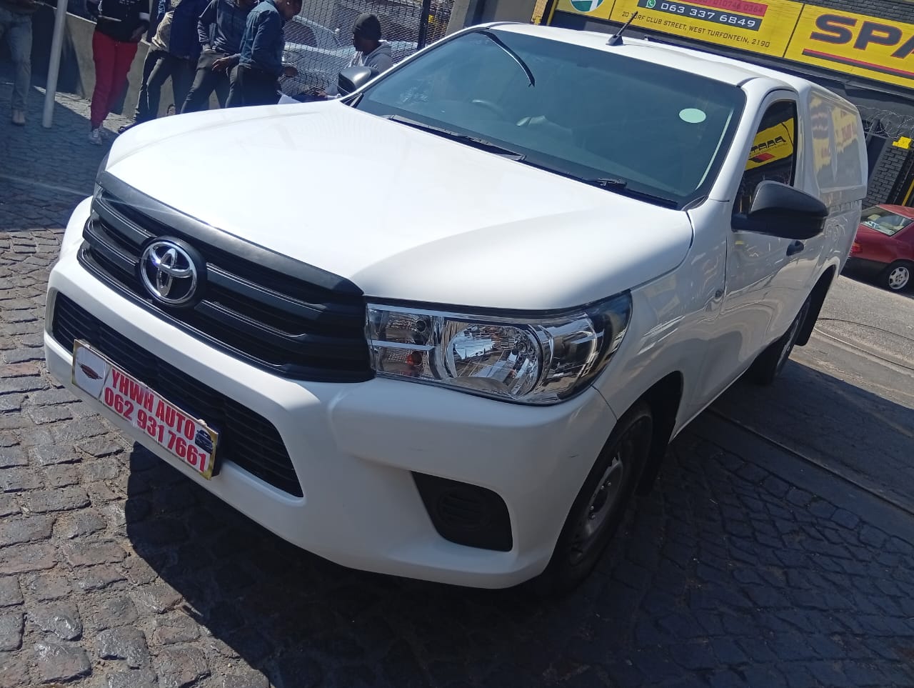 Used 2021 Toyota Hilux 2.4GD (aircon) - Private Seller