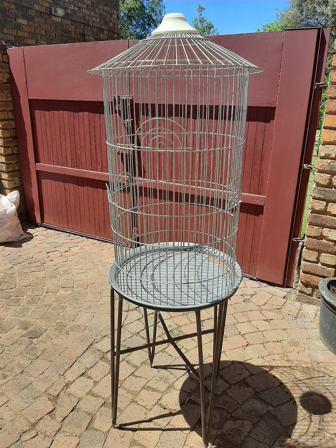 Large cage and stand