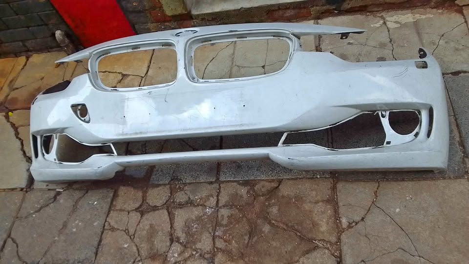 BMW f30 bumper - Private Seller BMW f30 bumper - Private Seller