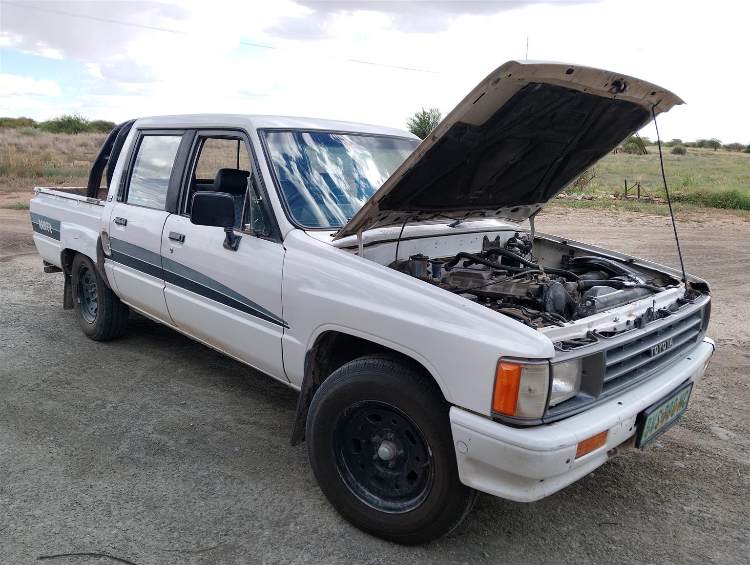 O*右様 Too Real Used Used 1994 Toyota Hilux 2.4GD-6 double cab Raider manual for