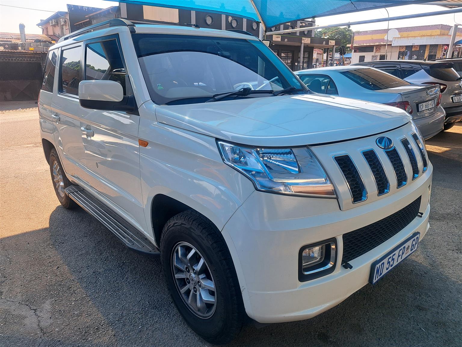 Used 2017 Mahindra TUV300 1.5CRDe T8 - Private Seller