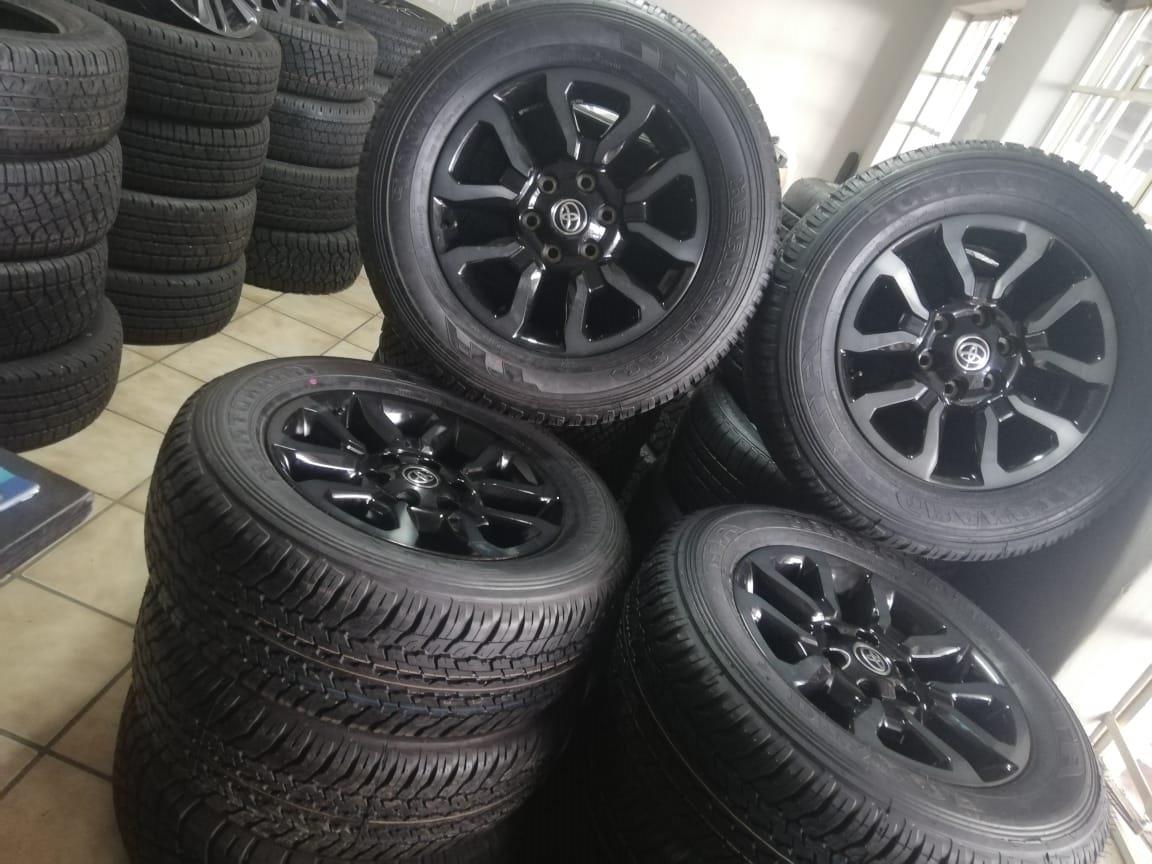 18inch Toyota Legend RS original mags with brand new 265/60/18 Dunlop Grandtrek - Private Seller 18inch Toyota Legend RS original mags with brand new 265/60/18 Dunlop Grandtrek - Private Seller