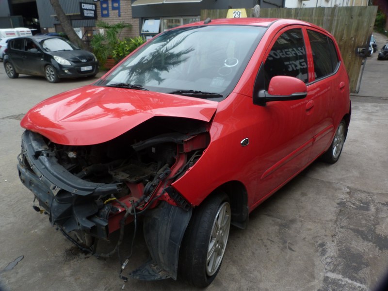 Hyundai i10 1.25 GLI Manual Red - 2013 STRIPPING FOR SPARES - Private Seller Hyundai i10 1.25 GLI Manual Red - 2013 STRIPPING FOR SPARES - Private Seller