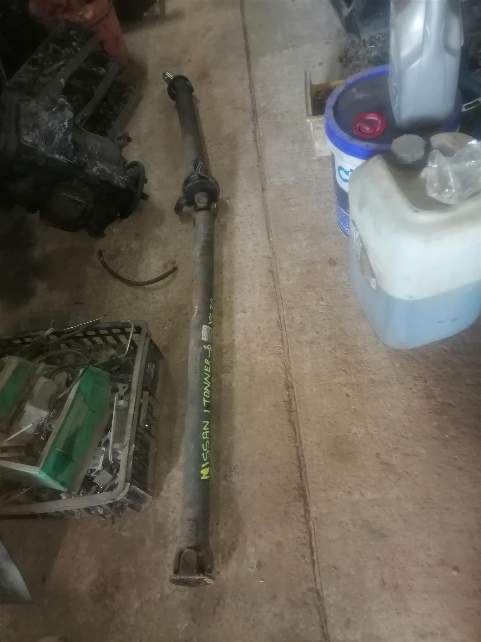 Propshaft Nissan 1 tonner to VG 30 gearbox for sale - Private Seller Propshaft Nissan 1 tonner to VG 30 gearbox for sale - Private Seller