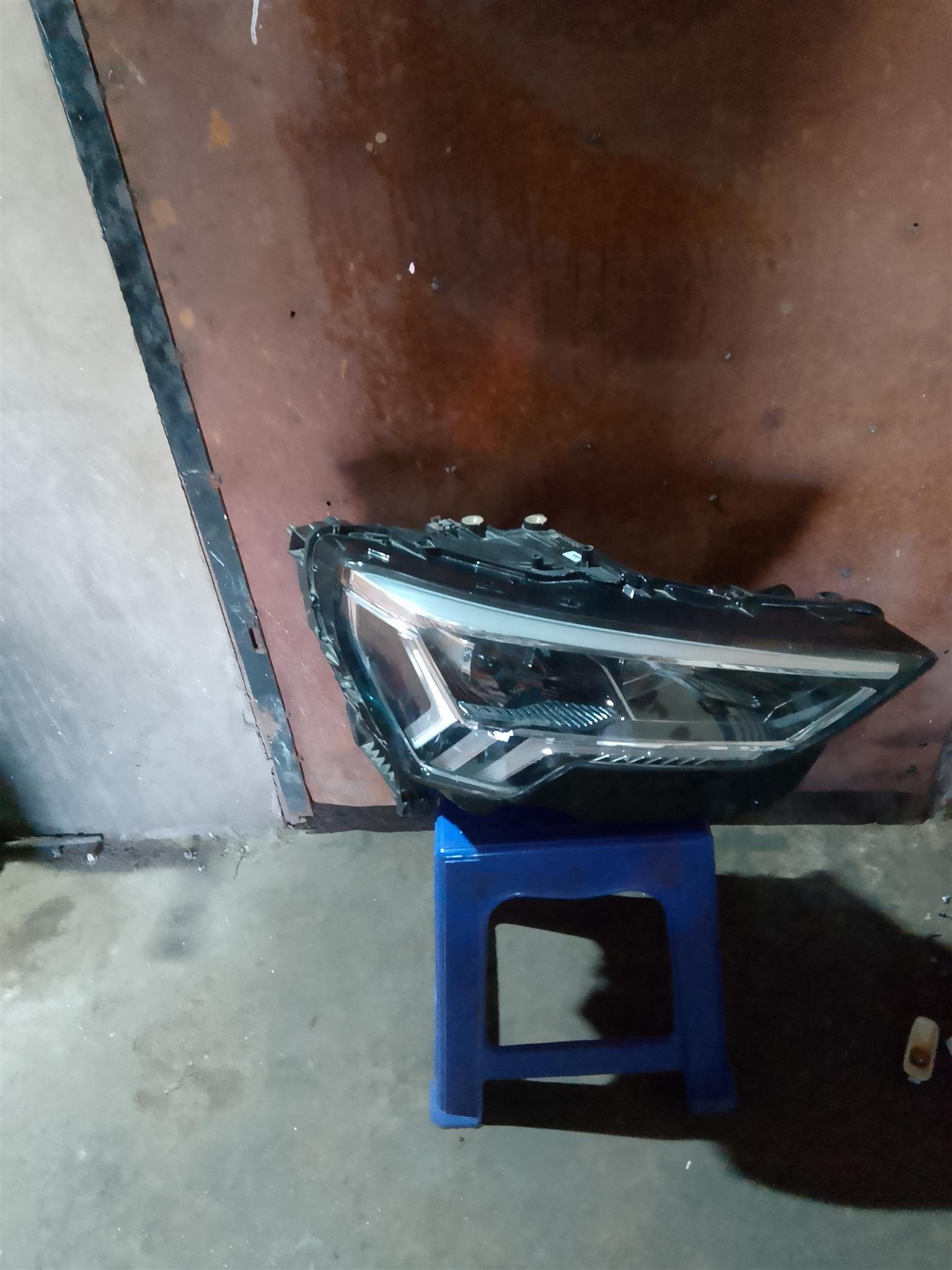 Audi Q3 Xenon LED headlight Right 2020 to 2024 - Private Seller