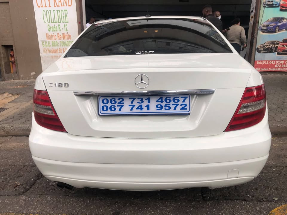 2011 Mercedes-Benz benz c180