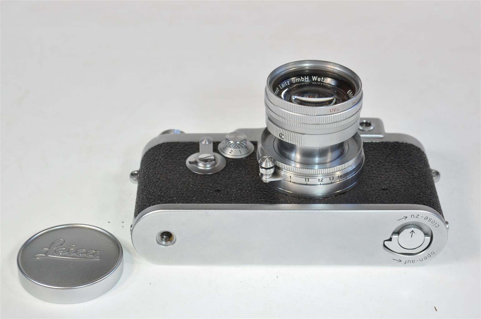 Leica IIIG rangefinder film camera, 50mm Summicron lens