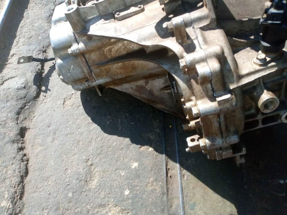 Kia picanto maunal gear box 2013 - Private Seller