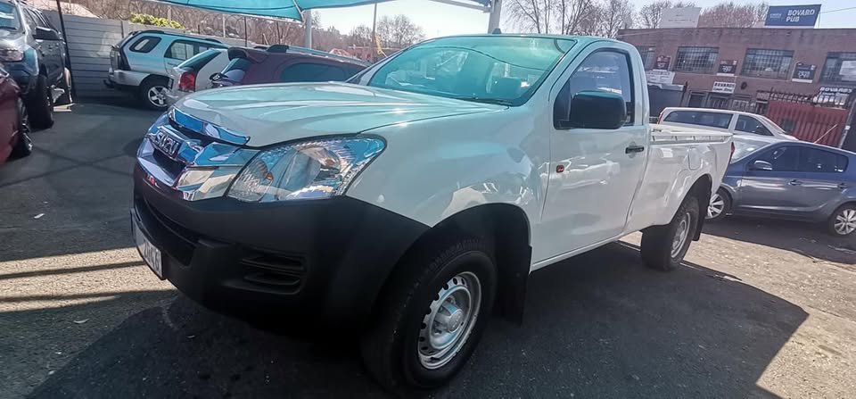 2011 ISUZU KB 250 2.5 SINGLE CAB MANUAL DIESEL