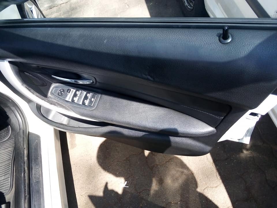 2013 BMW 320I AUTOMATIC WHITE LEATHER INTERIOR REVERSE SENSOR