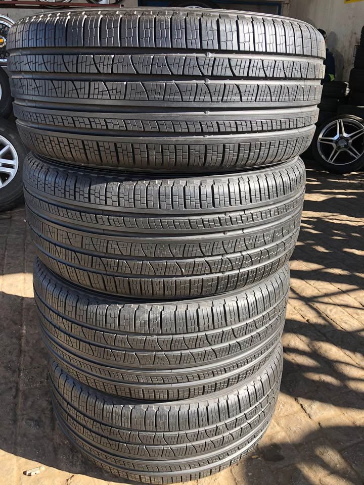 Selling set of 275 45 20 Pirelli scorpion tyres in perfect condition - Private Seller Selling set of 275 45 20 Pirelli scorpion tyres in perfect condition - Private Seller
