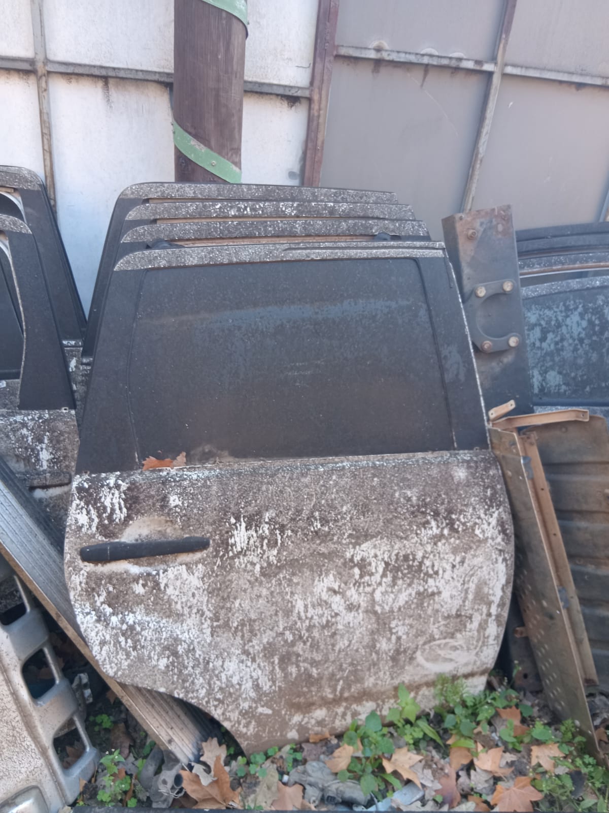 (Used) Mitsubishi Lancer Doors for sale - Private Seller (Used) Mitsubishi Lancer Doors for sale - Private Seller