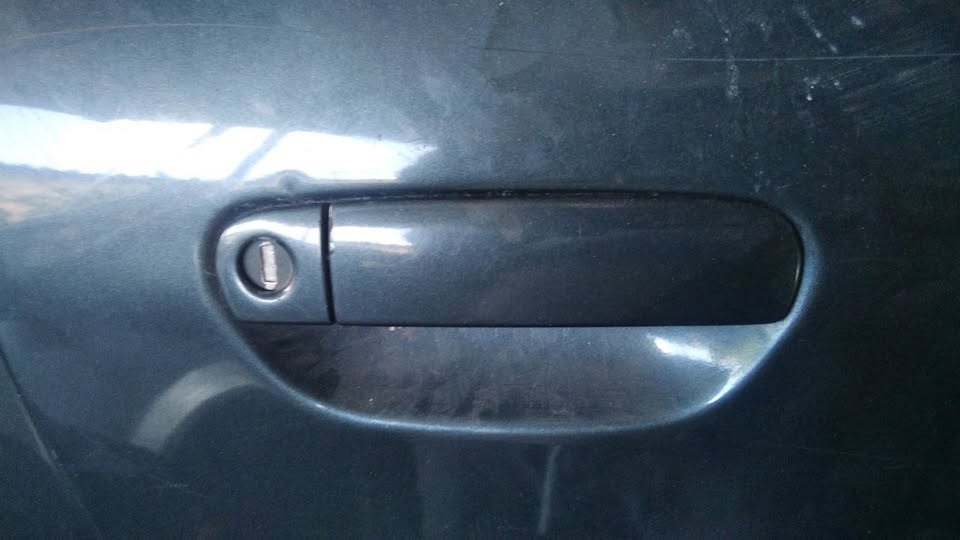HONDA CIVIC OUTER DOOR HANDLE FOR SALE - Private Seller HONDA CIVIC OUTER DOOR HANDLE FOR SALE - Private Seller