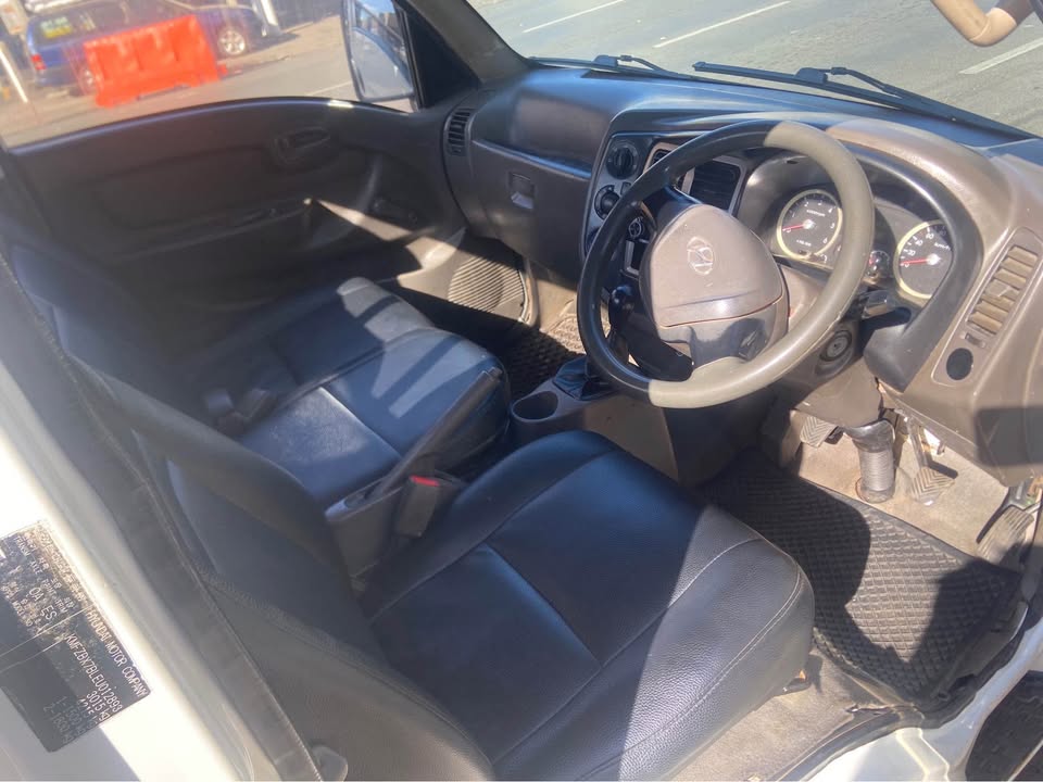 2013 Hyundai H100