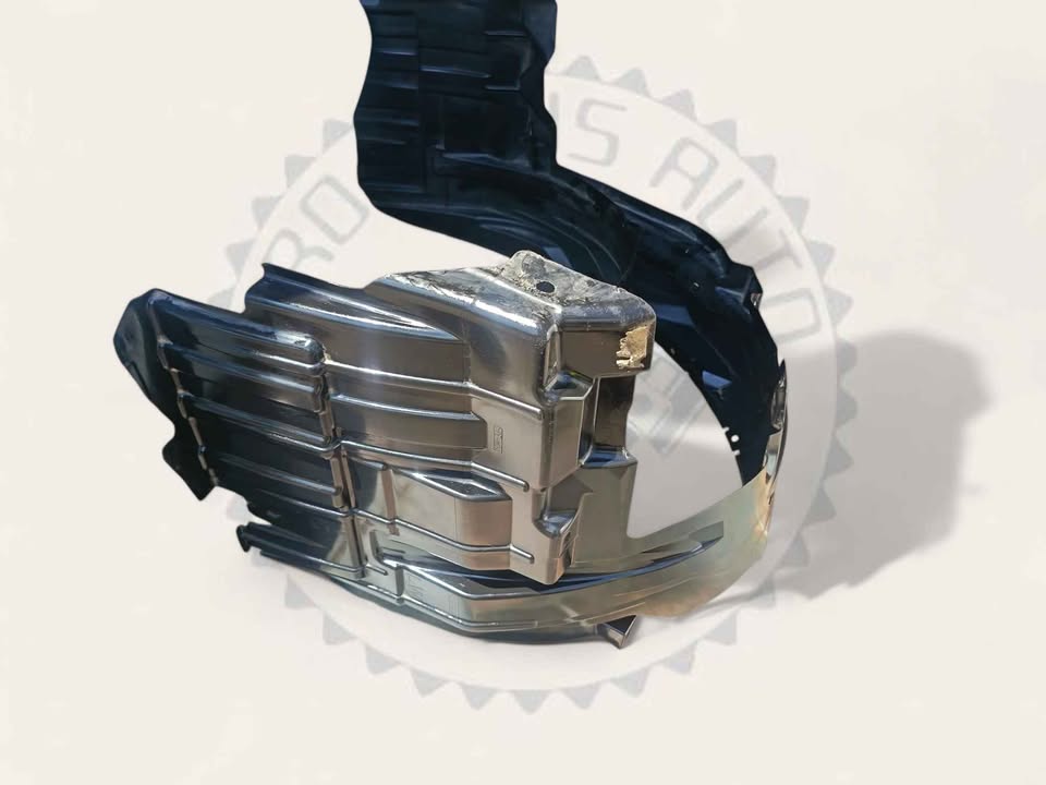 2022-2026 ISUZU DMAX INNER FENDER LINERS AVAILABLE FOR SALE IN EXCELLENT CONDITION - Private Seller