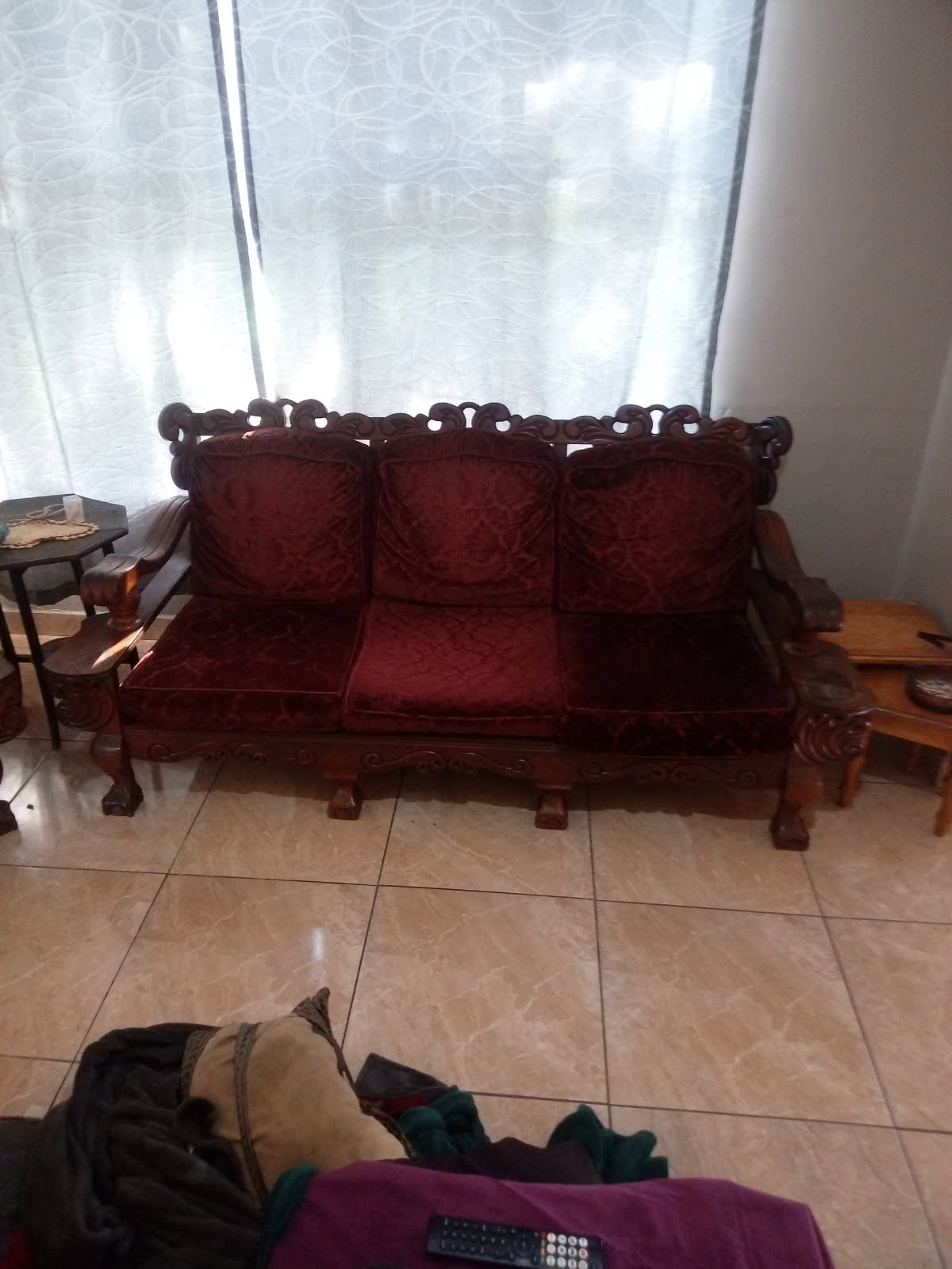 imbuia ball and claw lounge suite