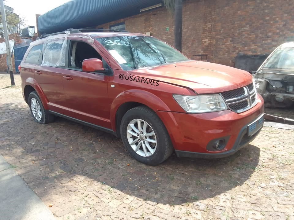 2013 DODGE JOURNEY 3.6 AUTOMATIC NOW STRIPPING FOR SPARES - Private Seller 2013 DODGE JOURNEY 3.6 AUTOMATIC NOW STRIPPING FOR SPARES - Private Seller