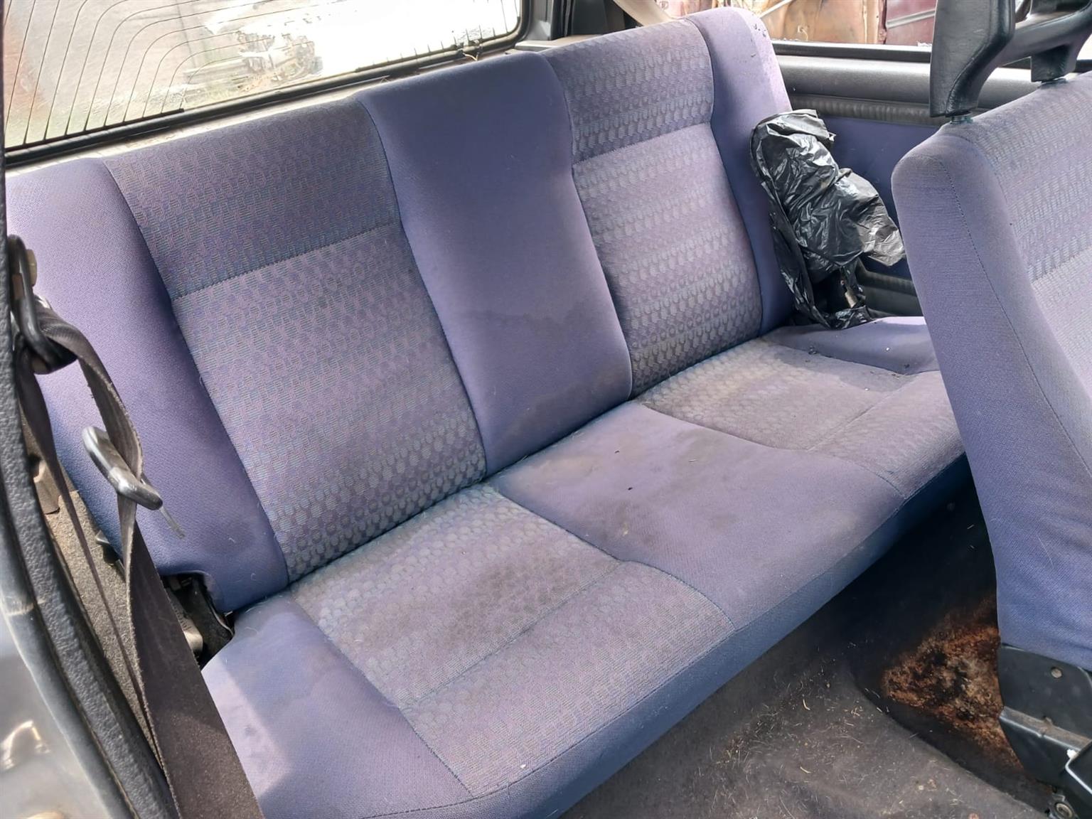 UNO 1100 BODY PARTS FOR SALE