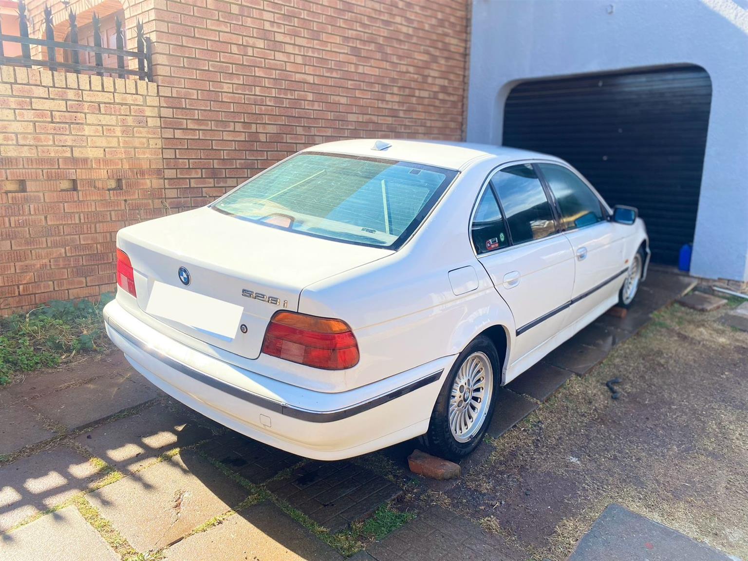 Bmw E39 stripping for spares - Private Seller
