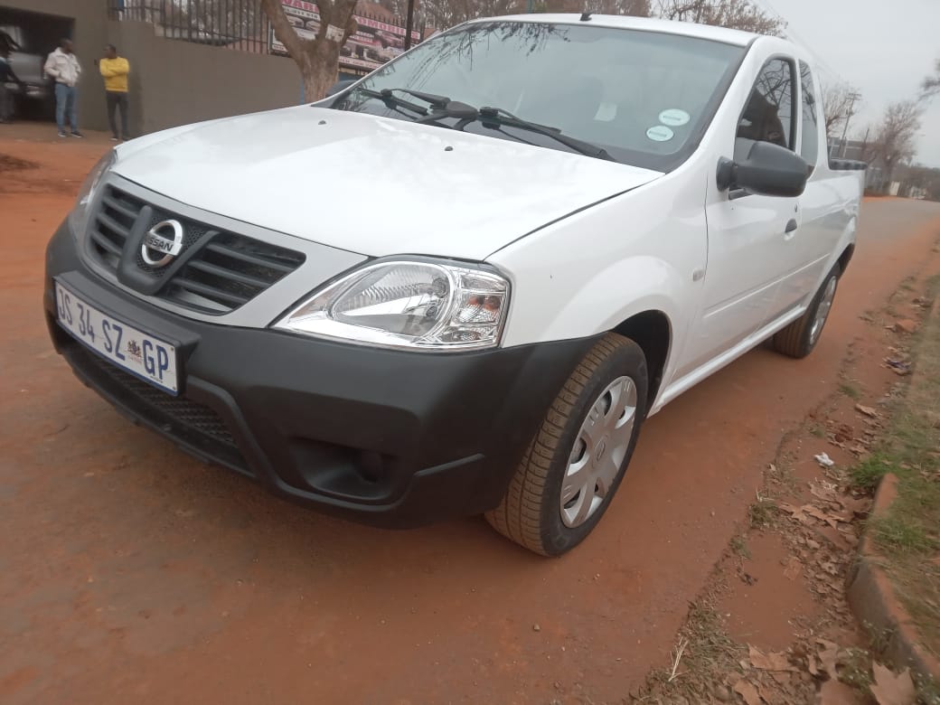 Used 2018 Nissan NP200 1.6i - Private Seller Used 2018 Nissan NP200 1.6i - Private Seller