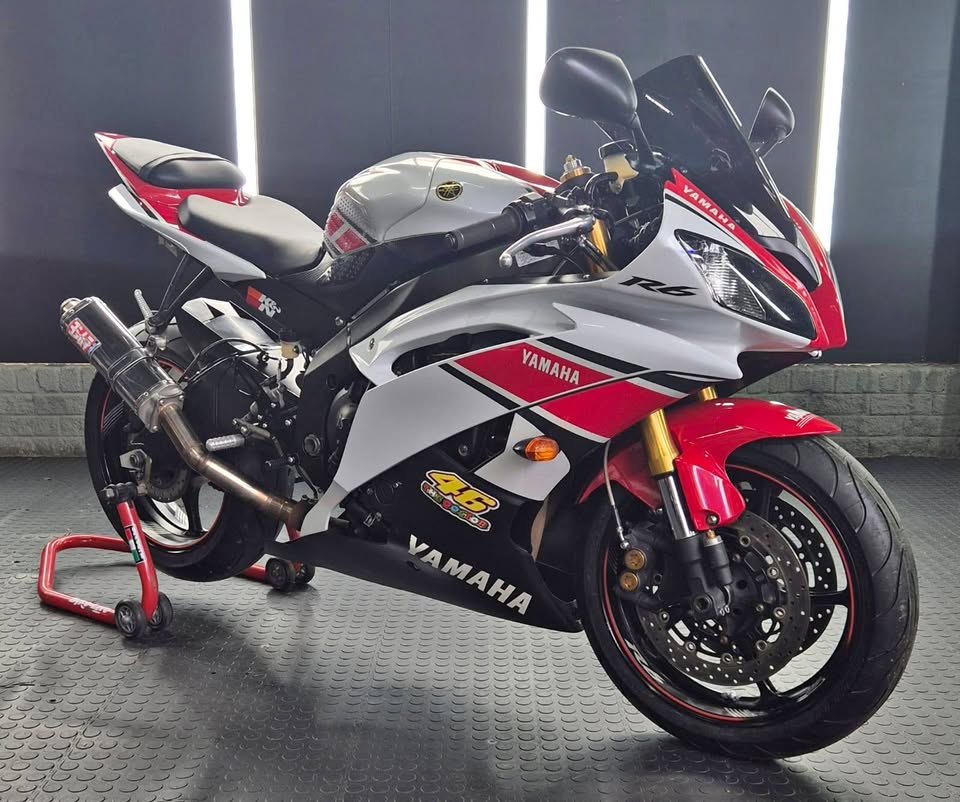 2013 Yamaha YZF-R6 - 51 300KM - Private Seller