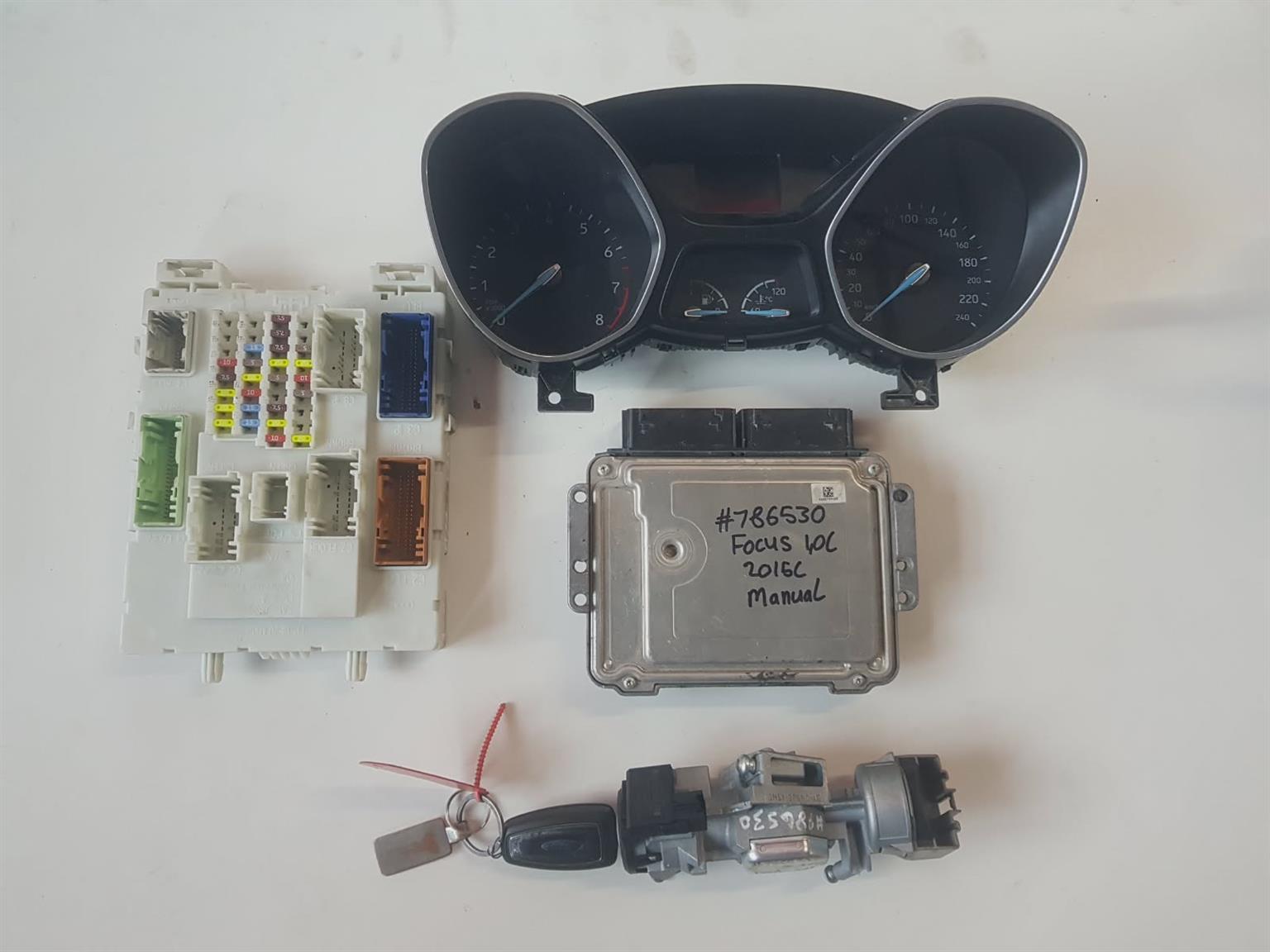 1.0L Ford Focus Lockset (2013 up) - Private Seller 1.0L Ford Focus Lockset (2013 up) - Private Seller