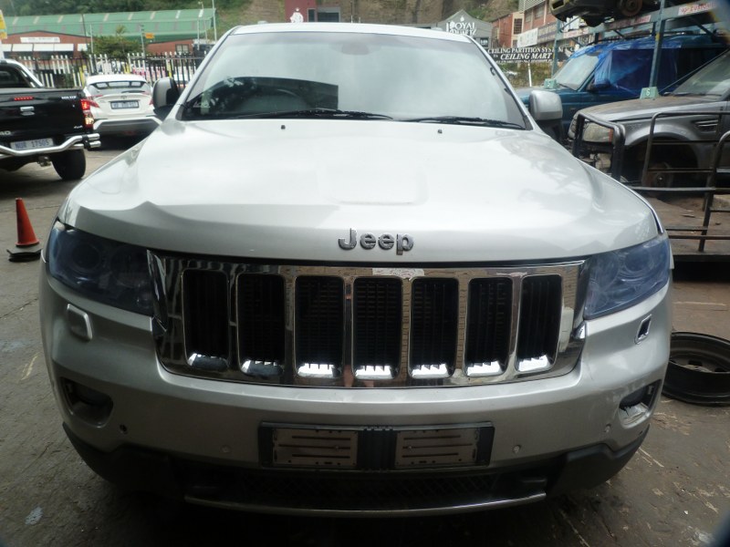 Jeep Grand Cherokee 3.6 4X4 LTD AT Silver - 2011 STRIPPING FOR SPARES - Private Seller Jeep Grand Cherokee 3.6 4X4 LTD AT Silver - 2011 STRIPPING FOR SPARES - Private Seller