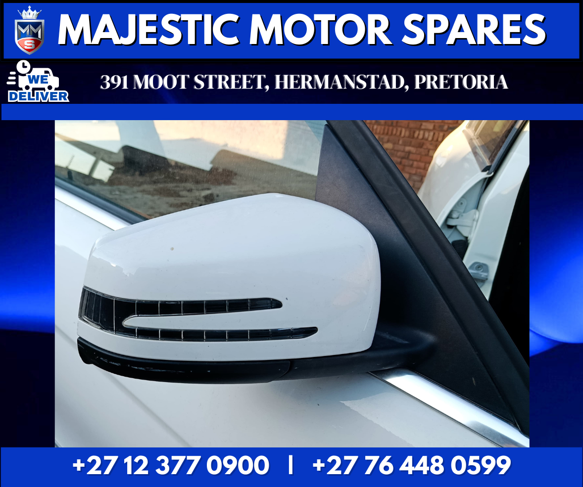 Mercedes-Benz C250 CDI W204 Side Mirrors for Sale - Private Seller Mercedes-Benz C250 CDI W204 Side Mirrors for Sale - Private Seller