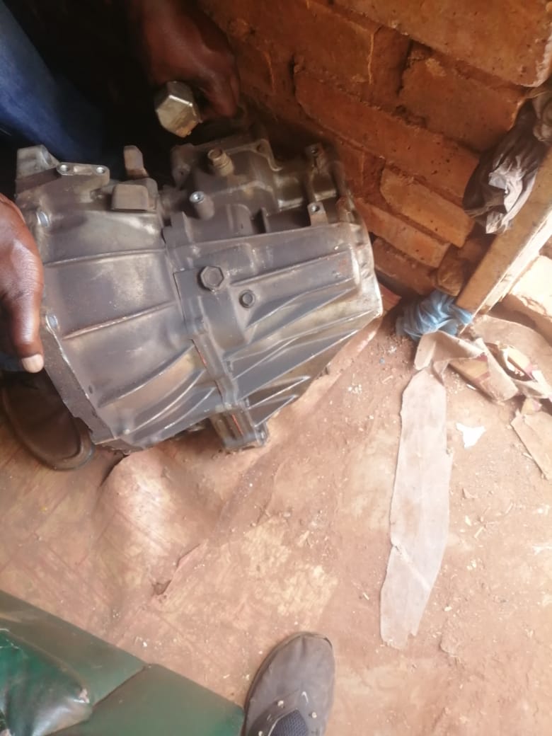 Gearbox for Toyota yaris for sale still fresh - Private Seller Gearbox for Toyota yaris for sale still fresh - Private Seller