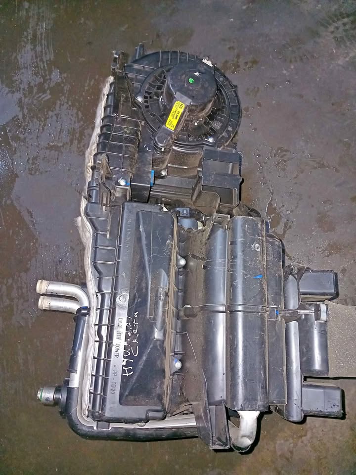 Hyundai creta heater box - Private Seller Hyundai creta heater box - Private Seller
