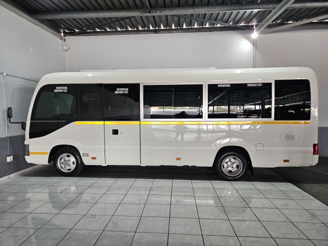 2022 TOYOTA COASTER 4.0D BUS