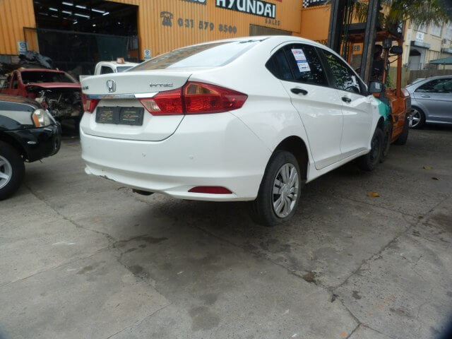 Honda Ballade 2016 1.5 Automatic stripping - Private Seller Honda Ballade 2016 1.5 Automatic stripping - Private Seller