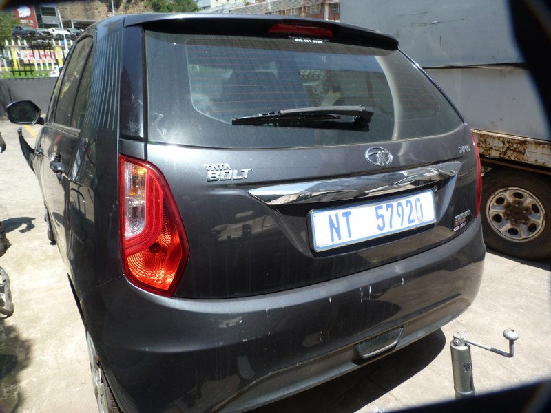 Tata Bolt 1.2T XMS Revotron Manual - 2017 STRIPPING FOR SPARES - Private Seller