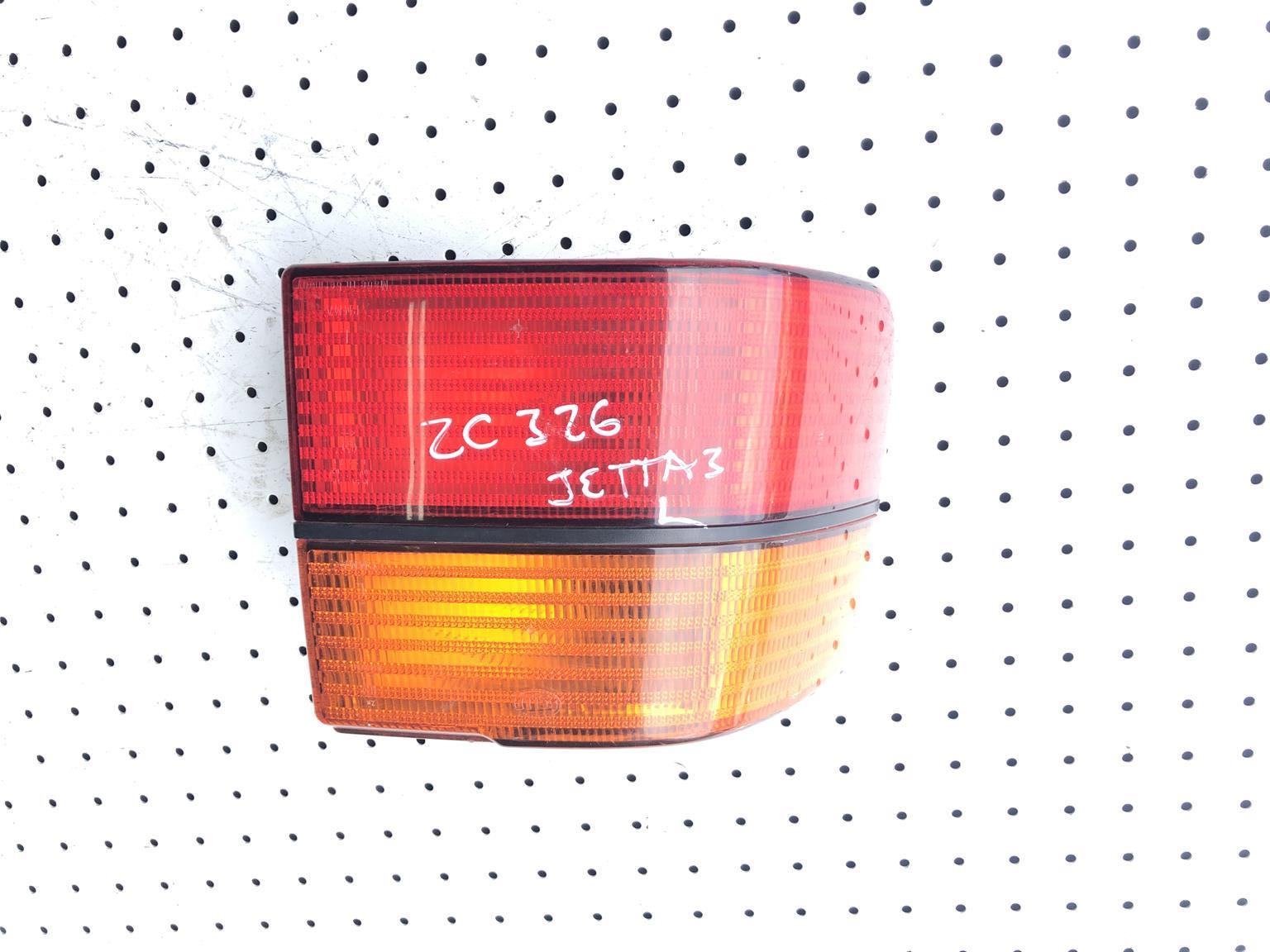 VOLKSWAGEN JETTA 3 TAIL LIGHTS (ZC326) - Private Seller VOLKSWAGEN JETTA 3 TAIL LIGHTS (ZC326) - Private Seller