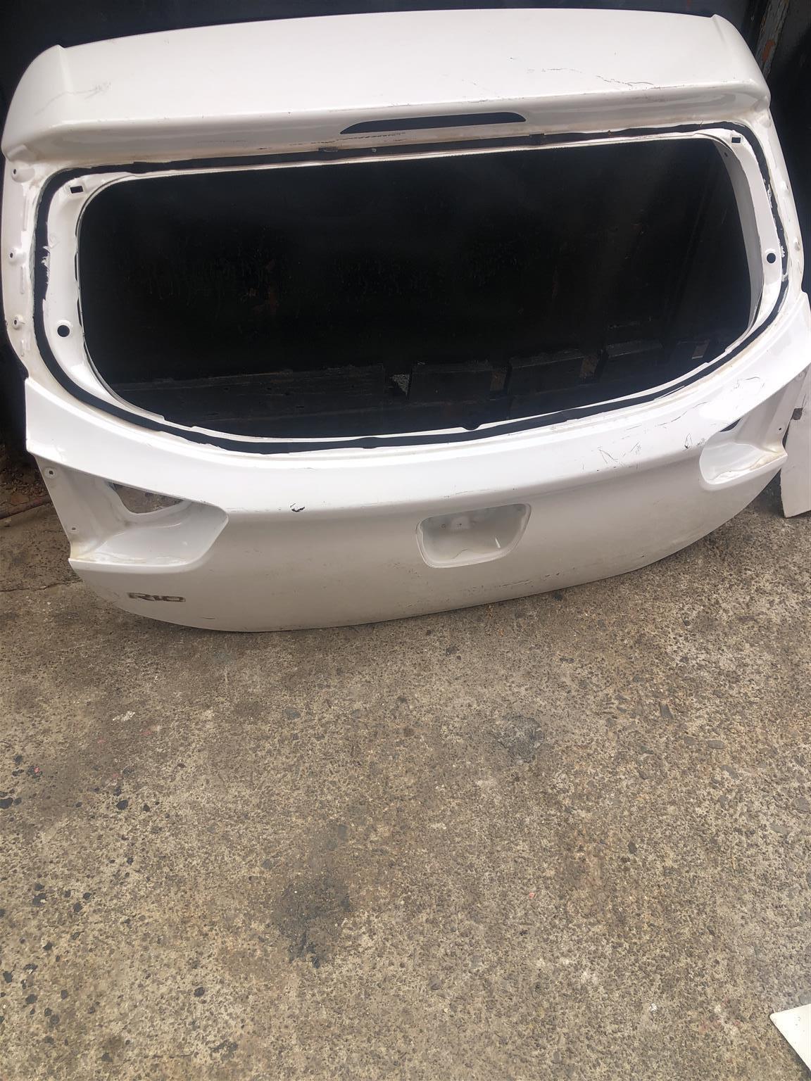 Tailgate for 2018 Kia Rio - Private Seller