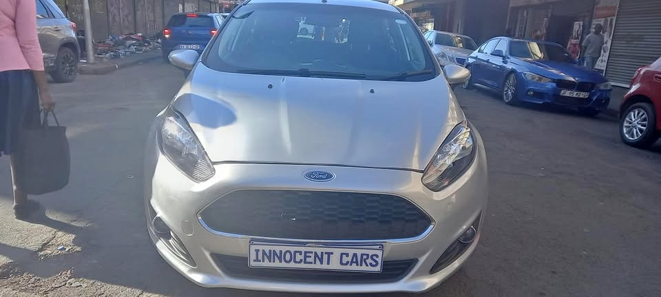 2015 FORD FIESTA 1.0 ECOBOOST, MANUAL TRANSMISSION, SILVER COLOUR