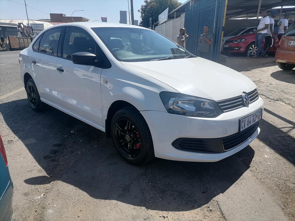 2013 Volkswagen polo 6 1.4 Sedan