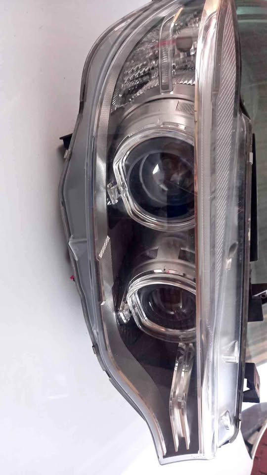 Bmw f32 4 series headlamp xenon - Private Seller Bmw f32 4 series headlamp xenon - Private Seller