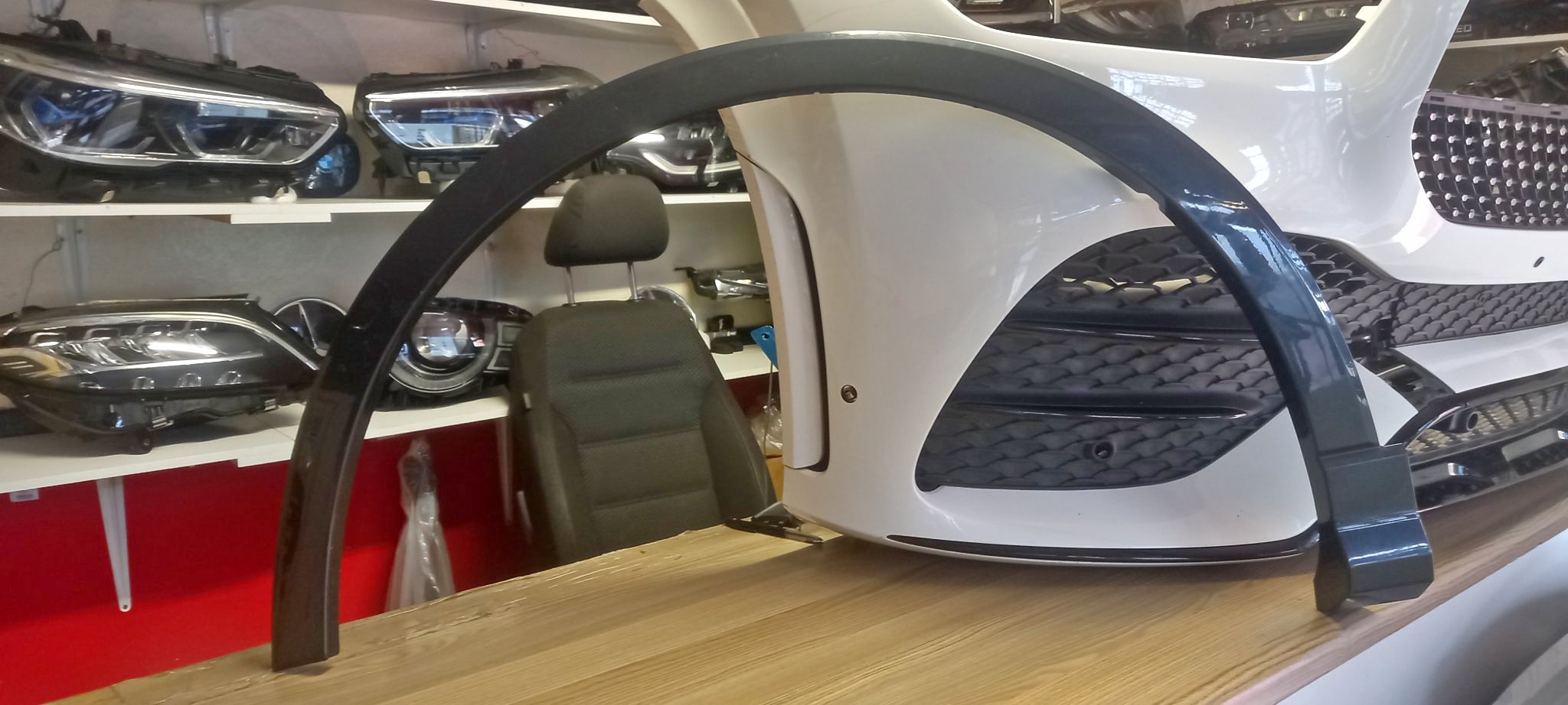 2021 AUDI Q3 REAR LEFT WHEEL ARCH - Private Seller 2021 AUDI Q3 REAR LEFT WHEEL ARCH - Private Seller