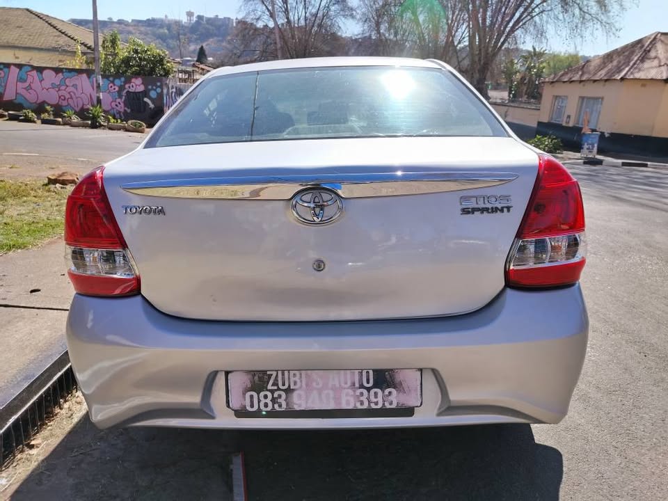 Toyota Etios 1.5 Sedan Model 2017