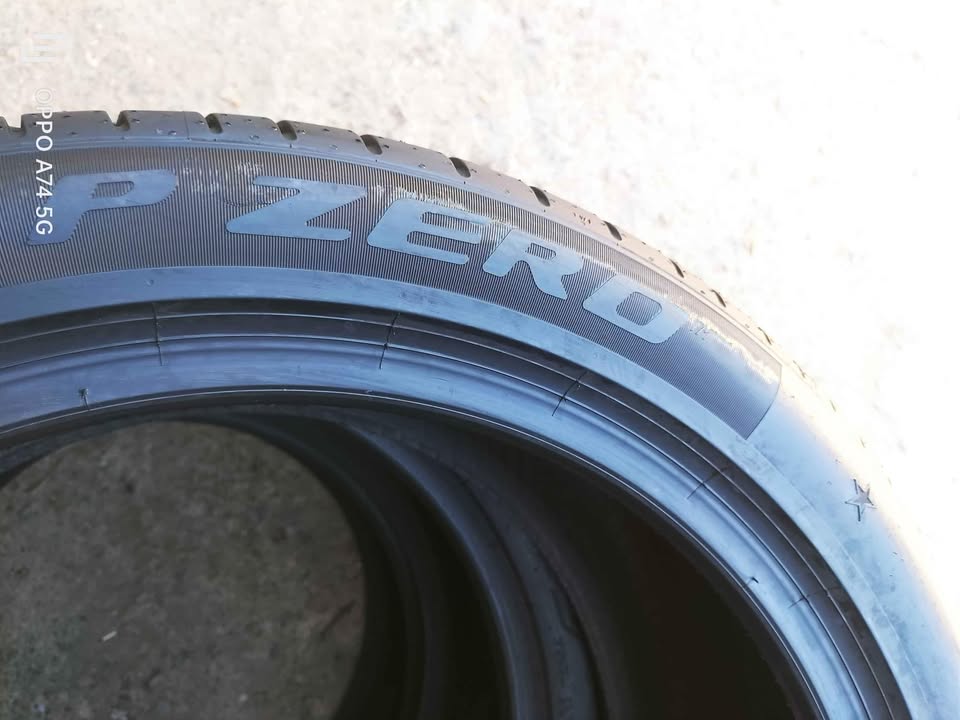 2x 275/40/20 Pirelli pzero normal tyres, 95%thrd, no repairs - Private Seller