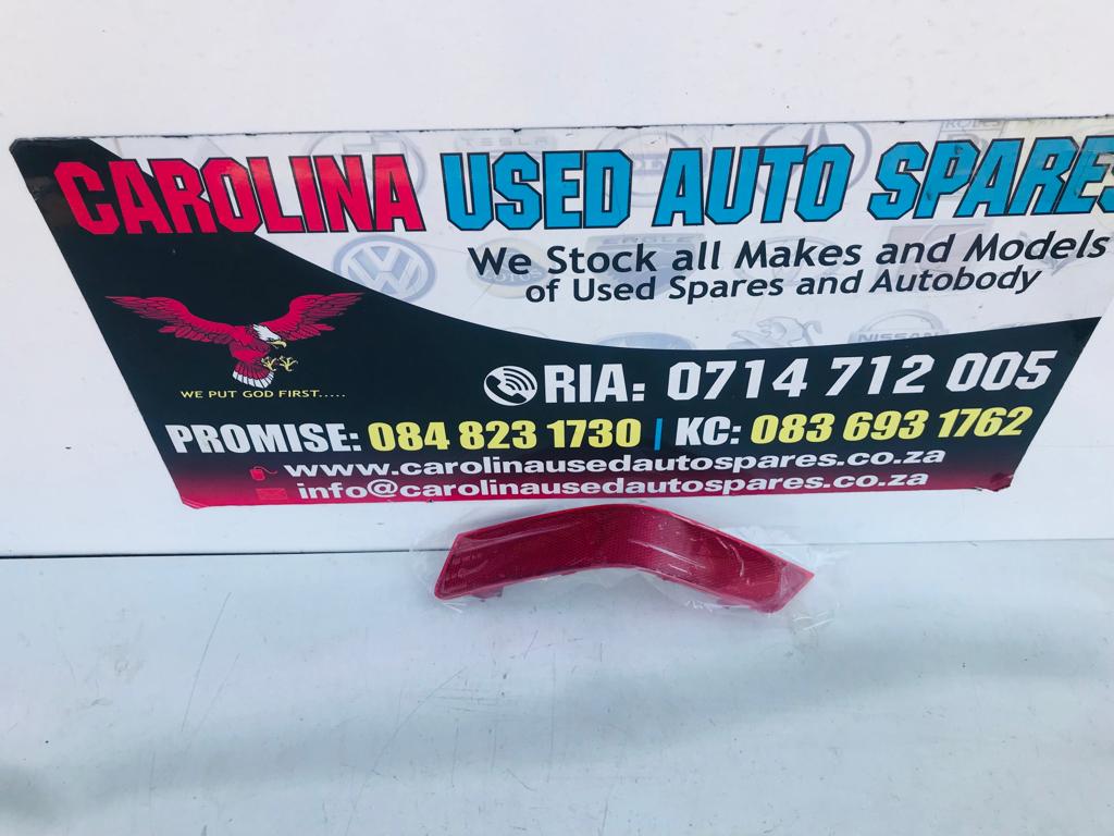 Nissan Rogue left side rear reflex reflector (New) - Private Seller Nissan Rogue left side rear reflex reflector (New) - Private Seller