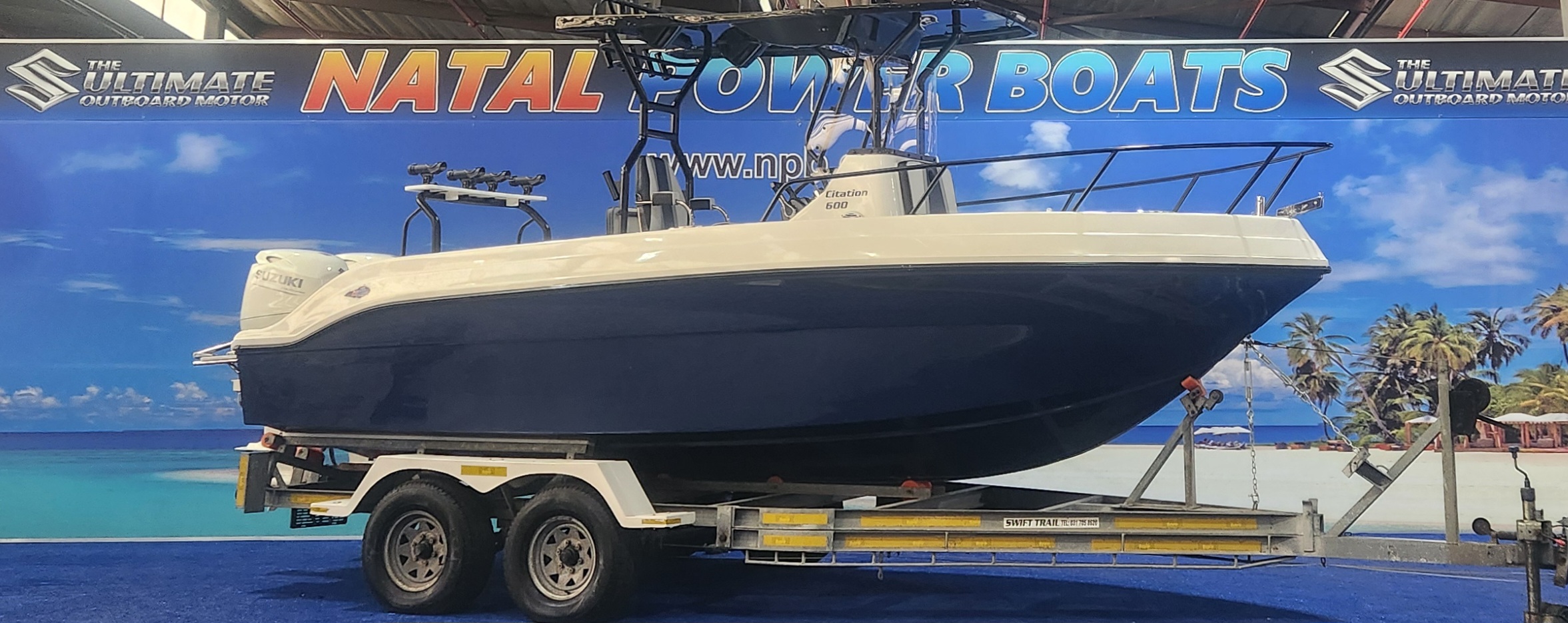 CITATION 600 CC ON TRAILER 2 X 100 HP SUZUKI 4 STROKES 2019 MODEL 60 HOURS