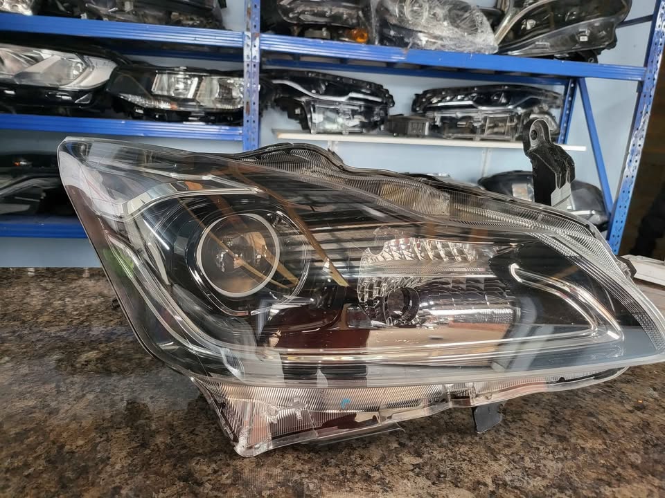 2023 Right headlight headlight for Toyota starlet/ Suzuki Baleno available for sale . - Private Seller 2023 Right headlight headlight for Toyota starlet/ Suzuki Baleno available for sale . - Private Seller