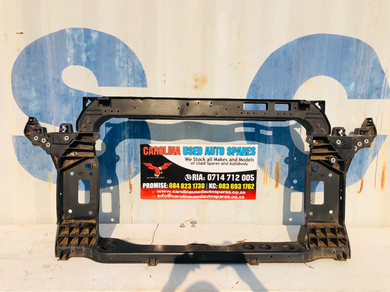 Hyundai Tucson radiator cradle (2016-2021) - Private Seller Hyundai Tucson radiator cradle (2016-2021) - Private Seller
