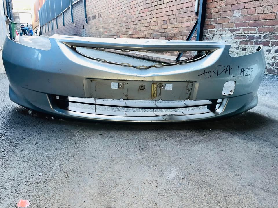 Honda Jazz bumper 2005/08 - Private Seller
