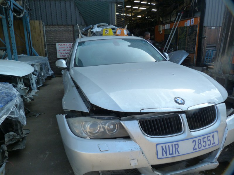 STRIPPING BMW 320i Exclusive E90 AT - 2008 - Private Seller STRIPPING BMW 320i Exclusive E90 AT - 2008 - Private Seller