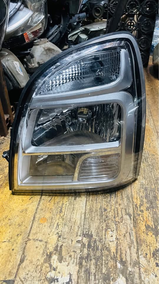 Hyundai H100 headlight - Private Seller