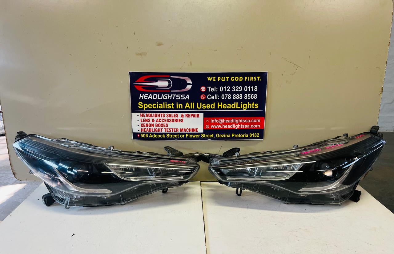 Toyota Corolla Cross left and right side headlights - Private Seller Toyota Corolla Cross left and right side headlights - Private Seller